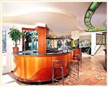 Hotel Ambra Rimini 3*,  Italy